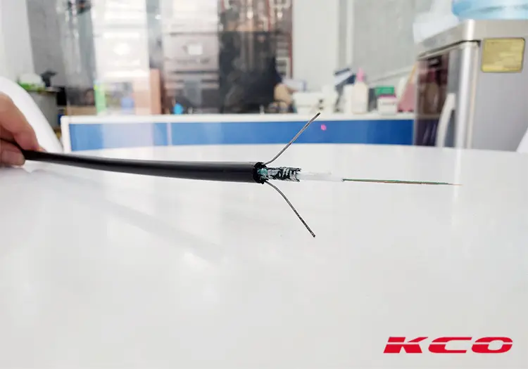 Cáp quang Singlemode 12FO KCO giá rẻ