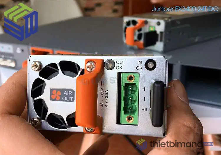 Juniper EX400-24T-DC