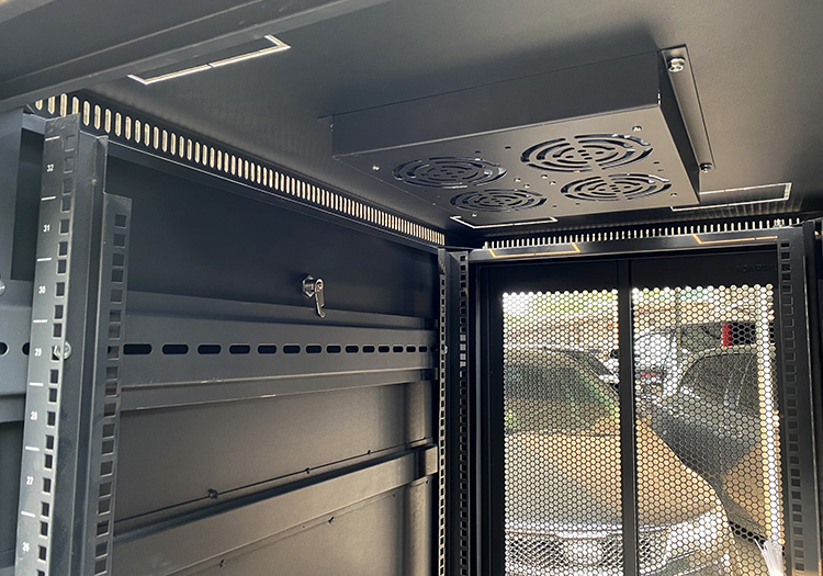 Tủ rack 32U D1000 Tủ rack 32U D1000