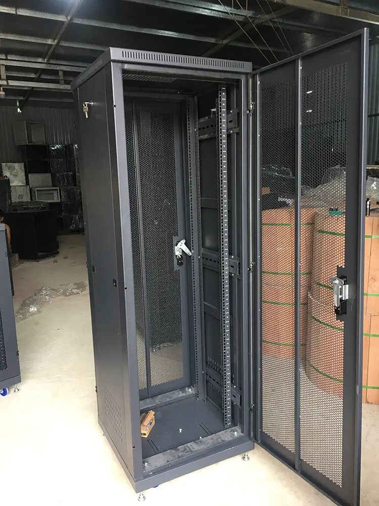 Tủ rack 36u sâu D600, tủ rack Server