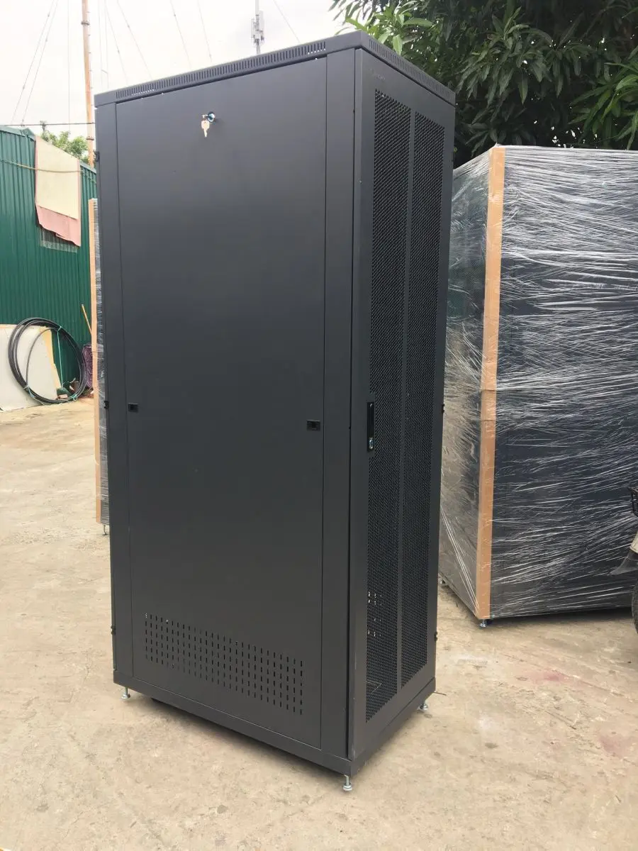 Tủ rack 42u sâu D1000 Unirack Tủ rack 42u sâu D1000 Unirack