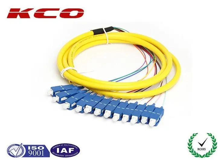 Dây hàn quang KCO LC/UPC singlemode dùng nối sợi trục ra đầu nối