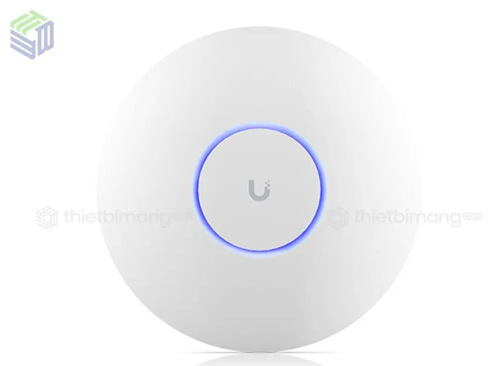 Access point UniFi U7-PRO cấp nguồn PoE+ qua dây mạng từ switch