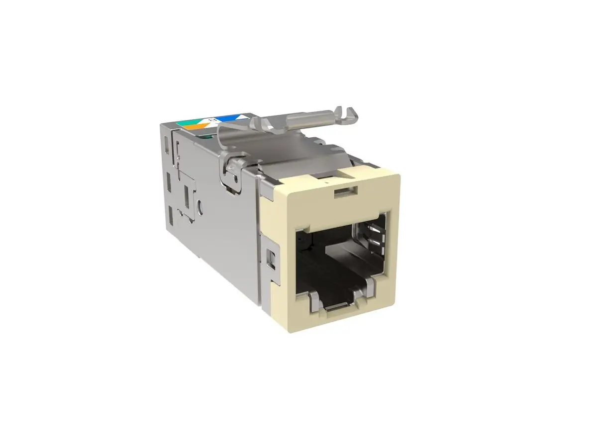 Nhân mạng Cat6A CommScope